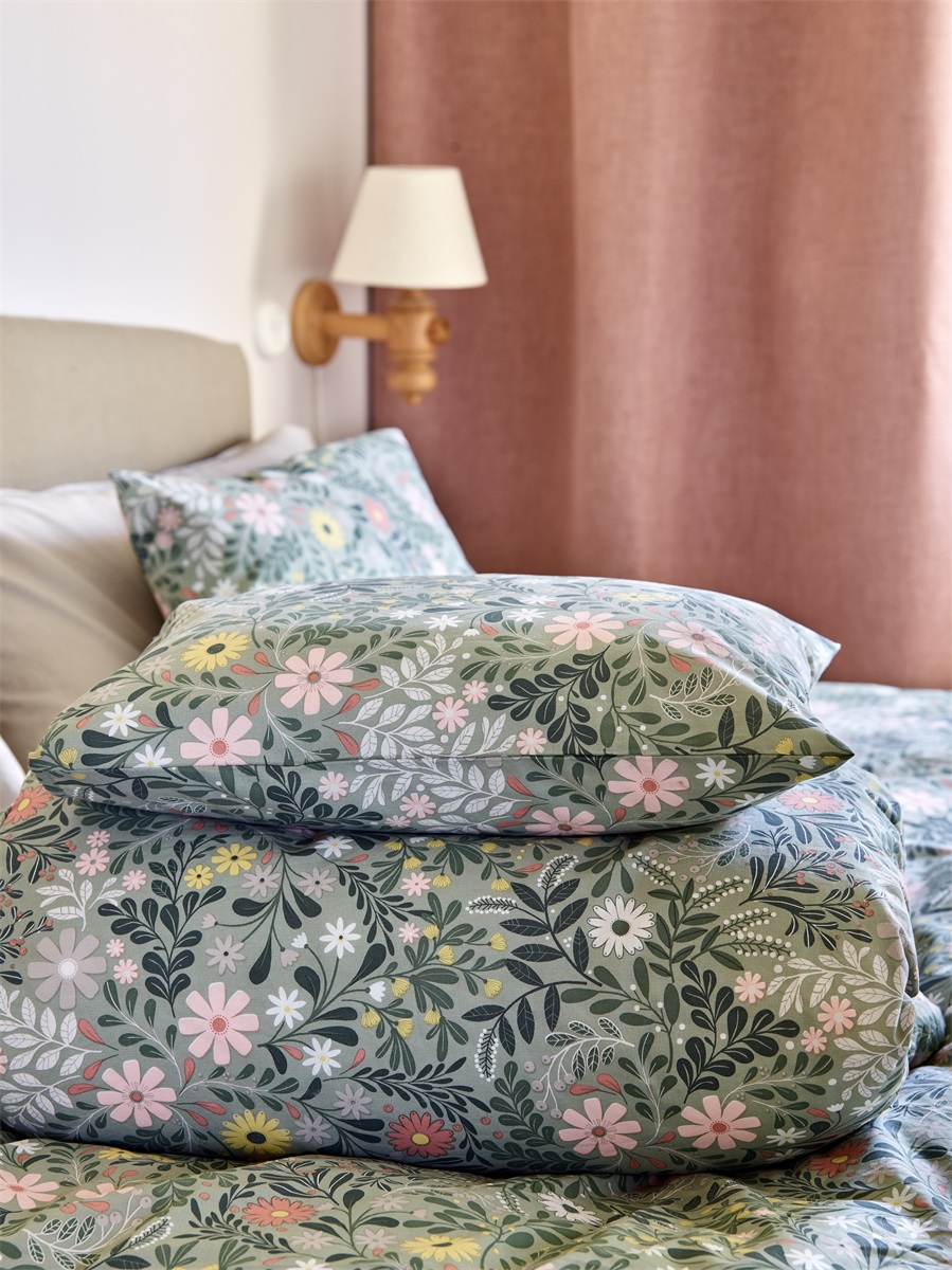 Pussilakanasetti Kukkaisa 150x210cm