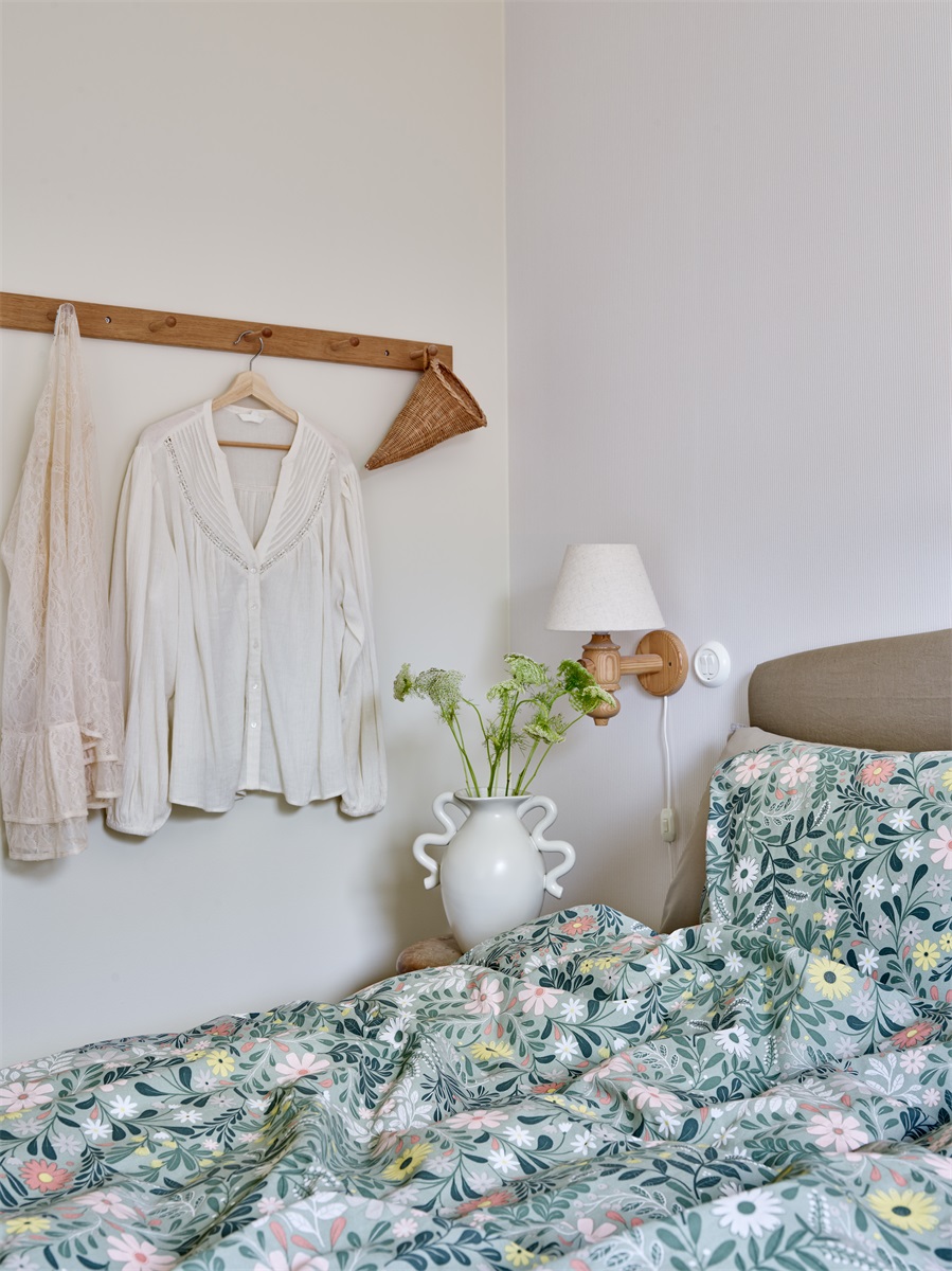 Pussilakanasetti Kukkaisa 150x210cm